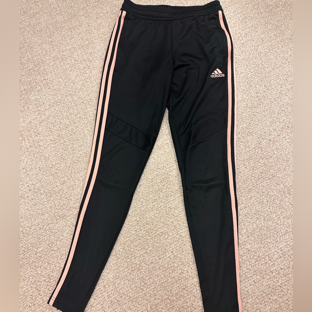 Preloved Adidas training pant